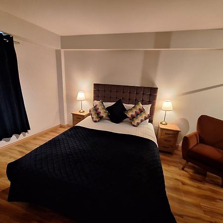 Five Lamps Suites Dublin Extérieur photo
