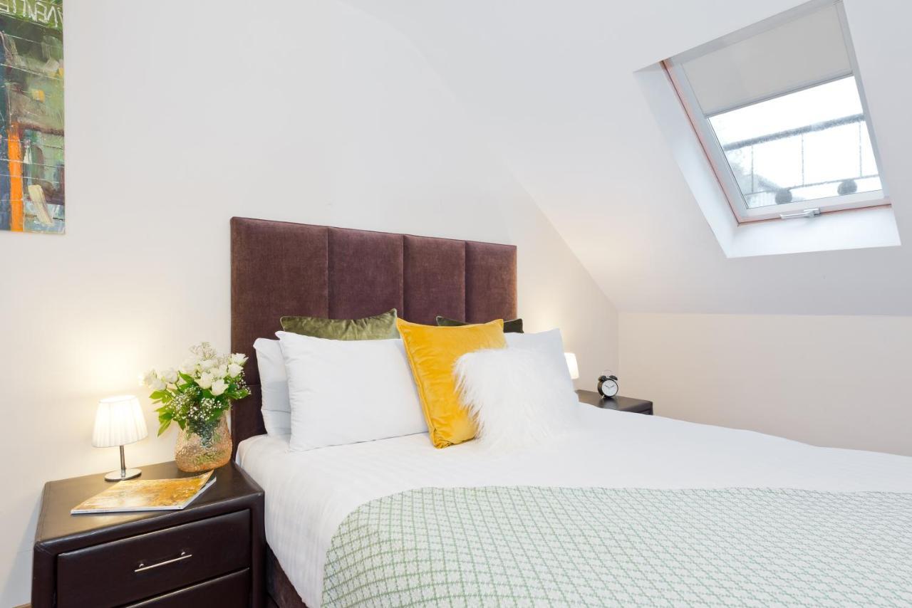 Five Lamps Suites Dublin Extérieur photo
