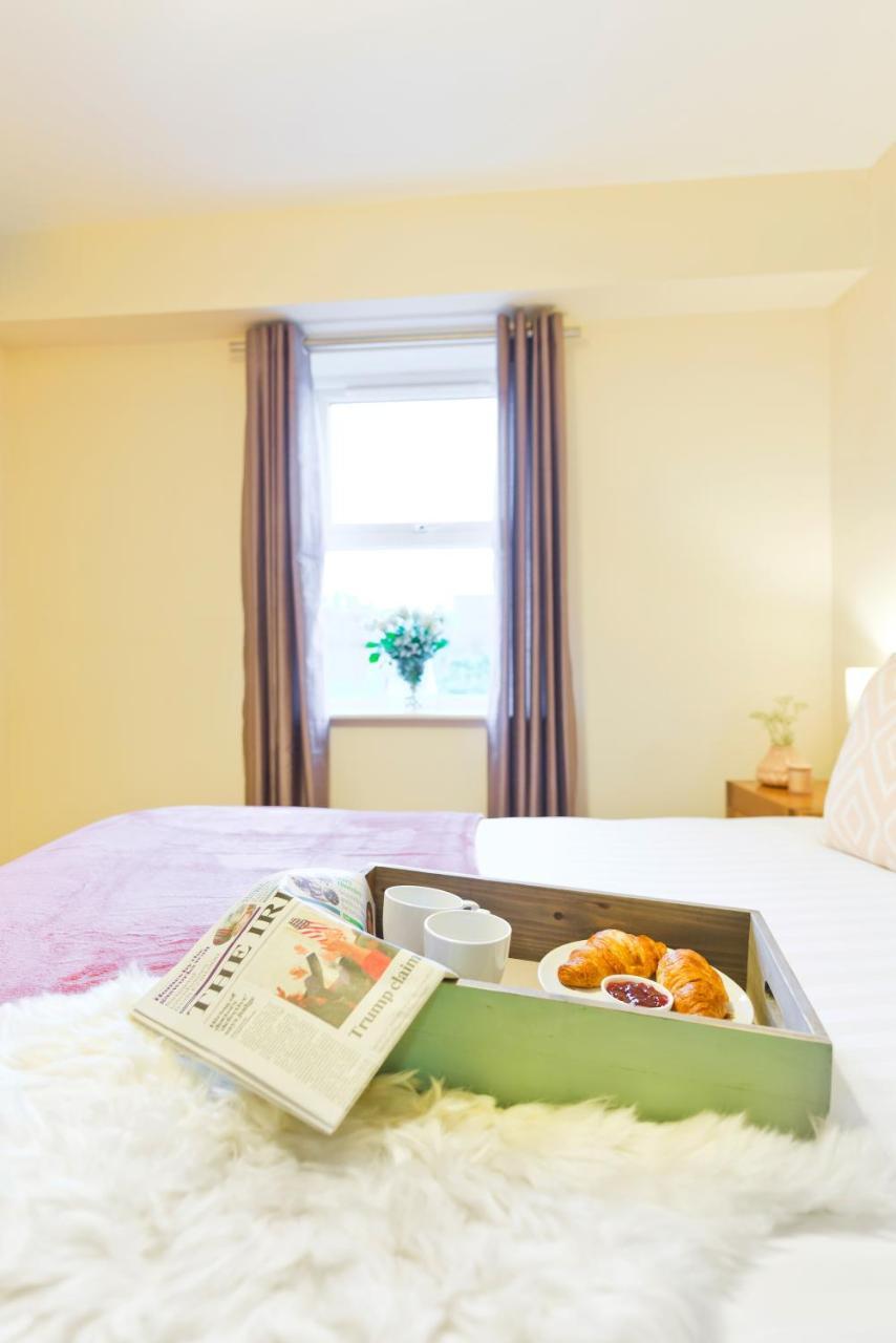 Five Lamps Suites Dublin Extérieur photo