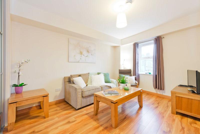 Five Lamps Suites Dublin Extérieur photo